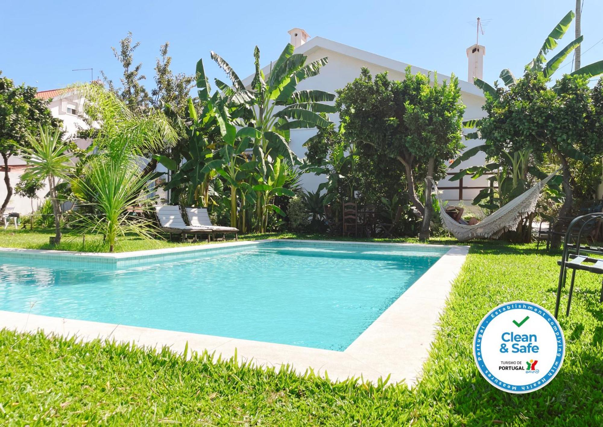 Vila Vale Guest House - Surf & Yoga Charneca  Exterior photo